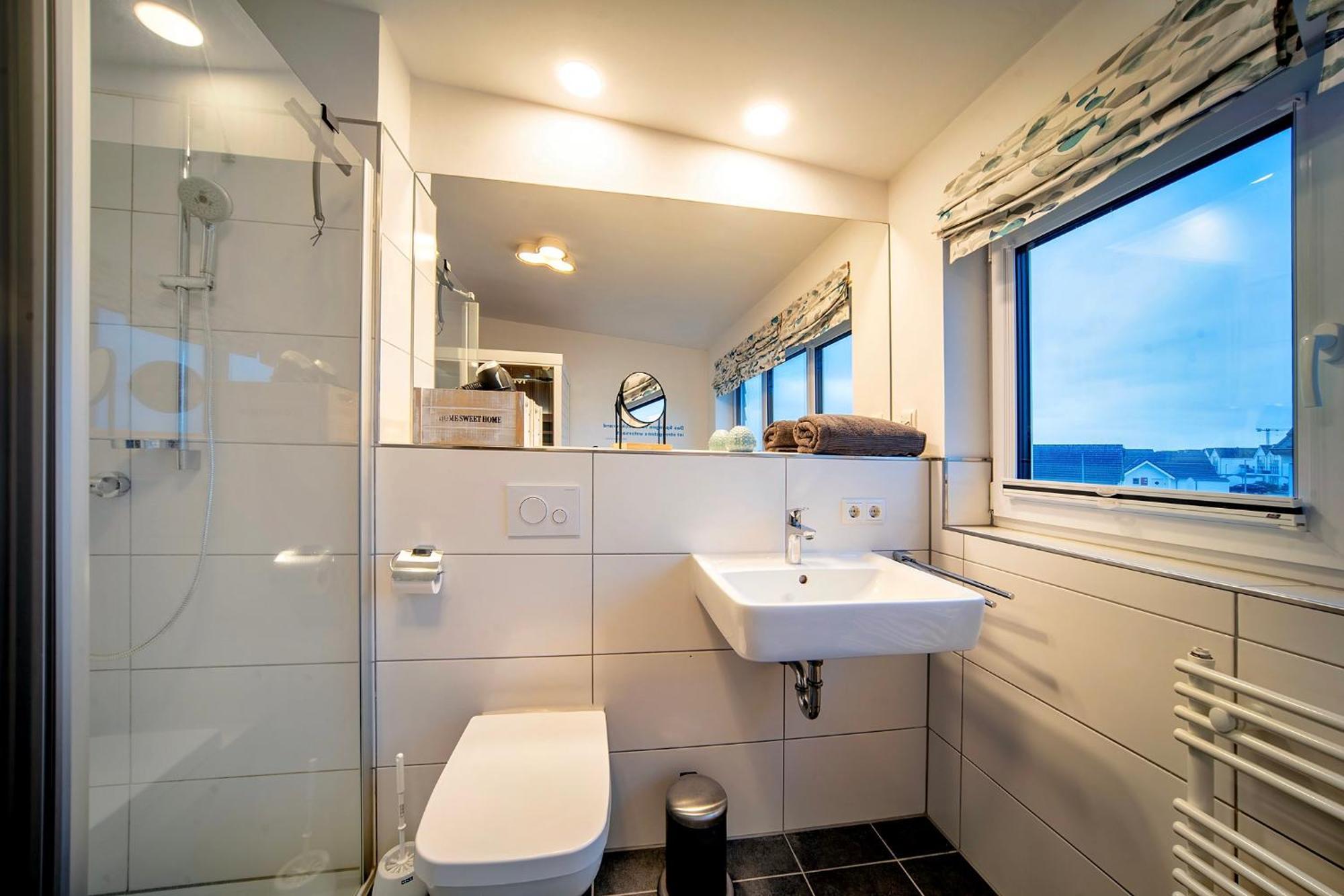 Ferienhaus Lieblingsplatz By Seeblick Ferien Oro, Direkte Wasserlage,Sauna,Kamin オルペニッツ エクステリア 写真