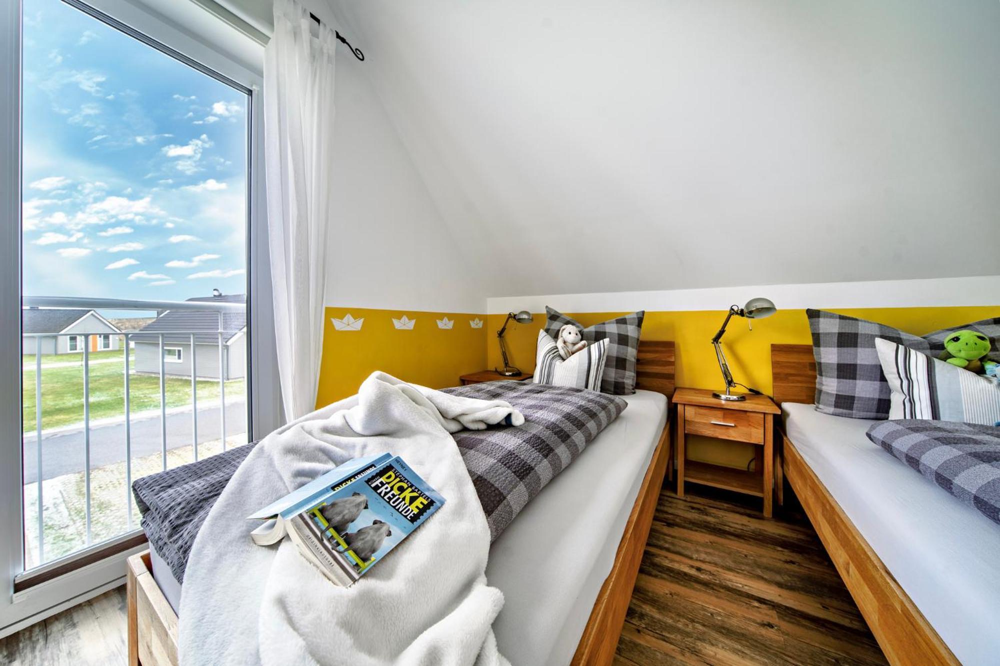 Ferienhaus Lieblingsplatz By Seeblick Ferien Oro, Direkte Wasserlage,Sauna,Kamin オルペニッツ エクステリア 写真
